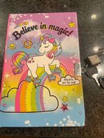 Mädchen Tagebuch mit Einhorn