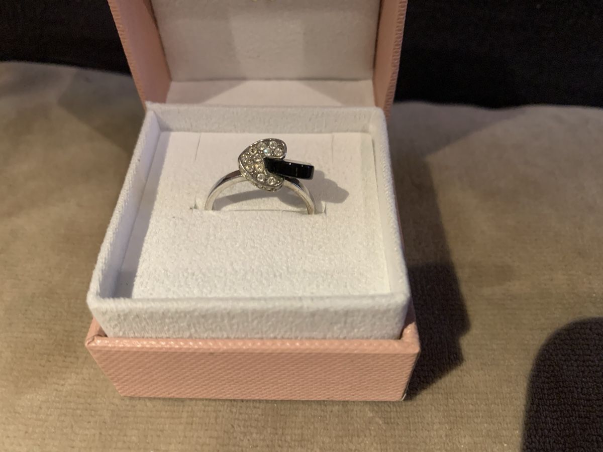 Armani Orecchini pendenti & Orecchini a lobo: Armani Schmuck Set – Nuovo (secondo la descrizione) da Lyss venduto da Sarah0116 4