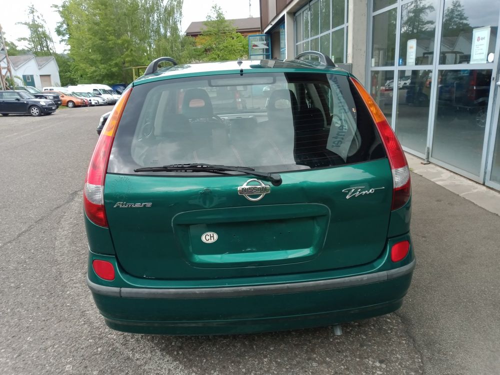 Nissan Tino 4