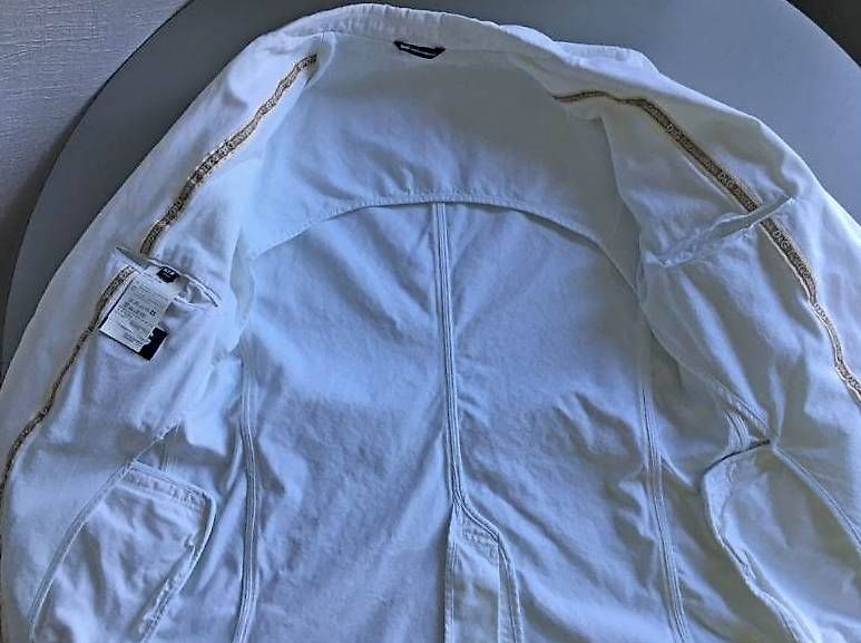 Giacche: Veste Dolce Gabbana – Usato da Neuchâtel venduto da elia123 4