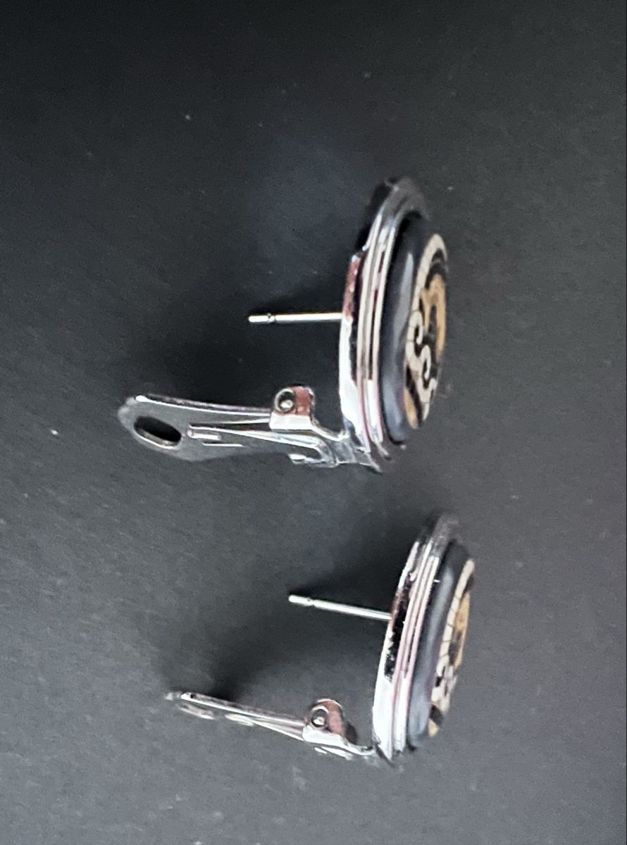 Ohrringe & -stecker: Michaela Frey Ohrstecker mit Delfinen – Neu (gemäss Beschreibung) aus Zürich von ahh_pvs9 1