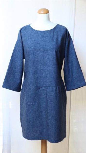 Robes: Kleid – D'occasion à Läufelfingen par petit-nicola
