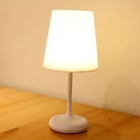 Lampe LED Sans fil simple avec télécommande hauteur 29cm