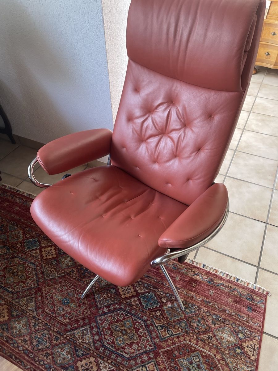 Stressless Poltrone: 2 Stressless Sessel Modell Metro Highback – Nuovo (secondo la descrizione) da Bern venduto da fit_b6x7