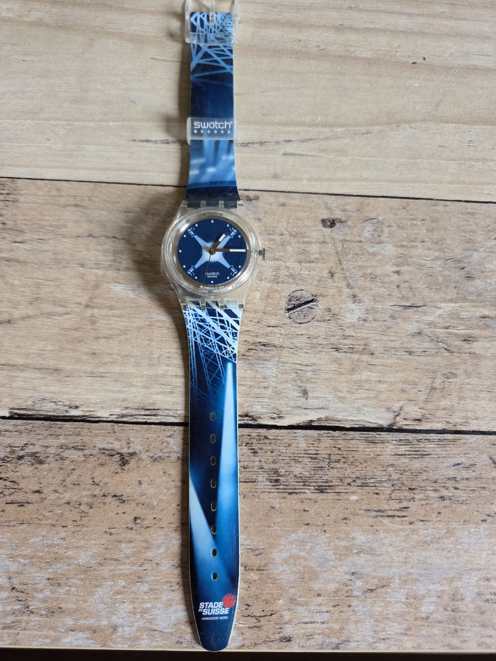 Swatch Orologi: Vintage Stade de Suisse Swatch. – Usato da Rain venduto da gary777
