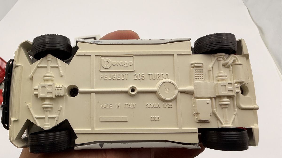 Bburago Voitures modèles: Burago Modellautos  – D'occasion à Rotkreuz par perlengott 4
