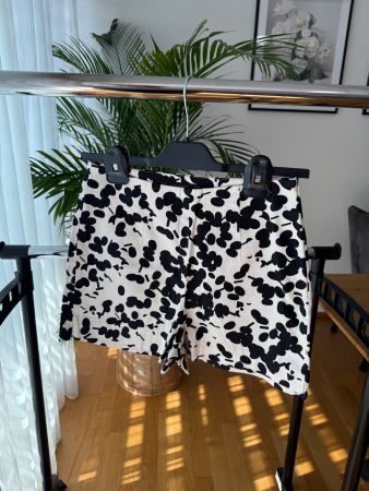 shorts (xs)