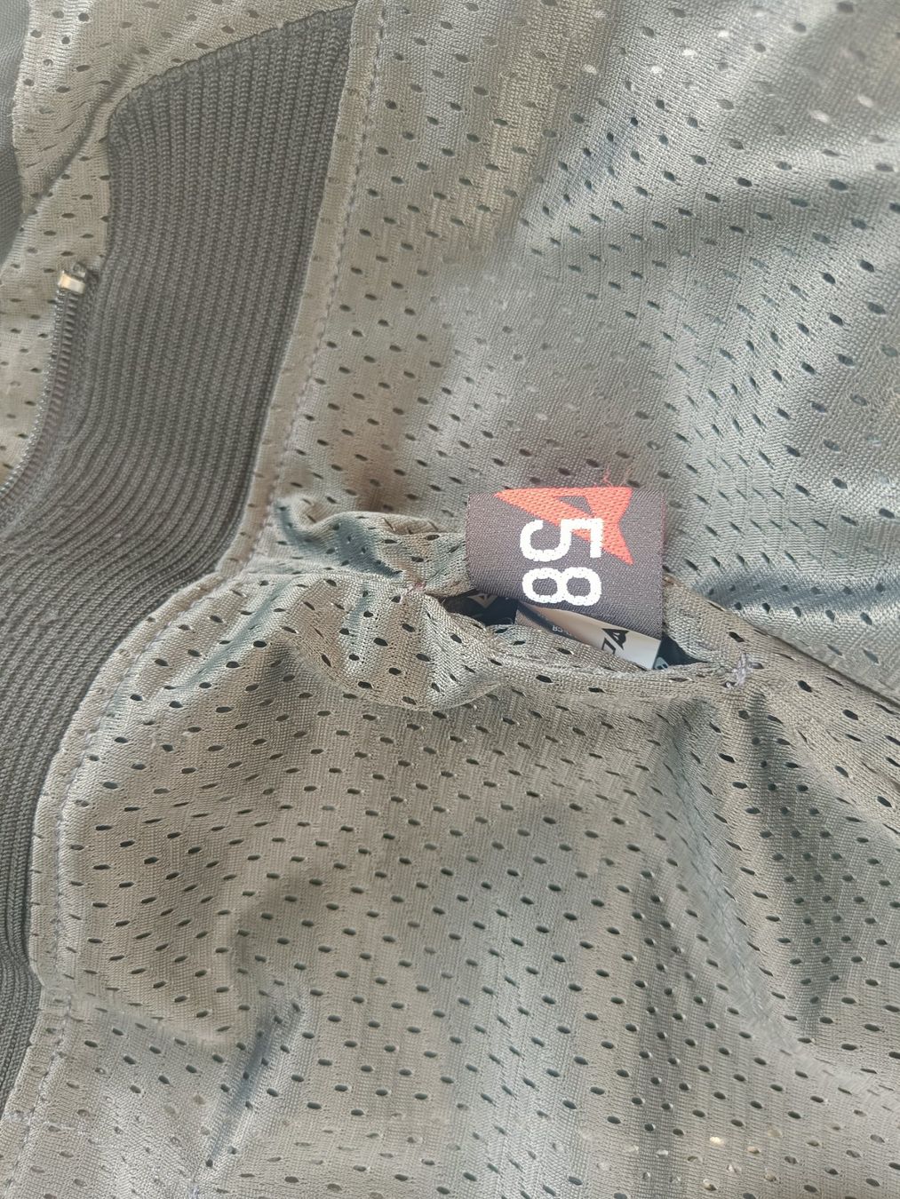 Dainese Giacche: Lederjacke Dainese Grösse 58 – Usato da Büren SO venduto da els_vz28 3