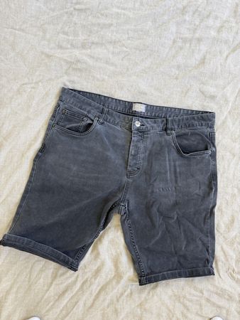 Yes No Shorts, Graue Shorts, Grösse XL, Top Zustand!