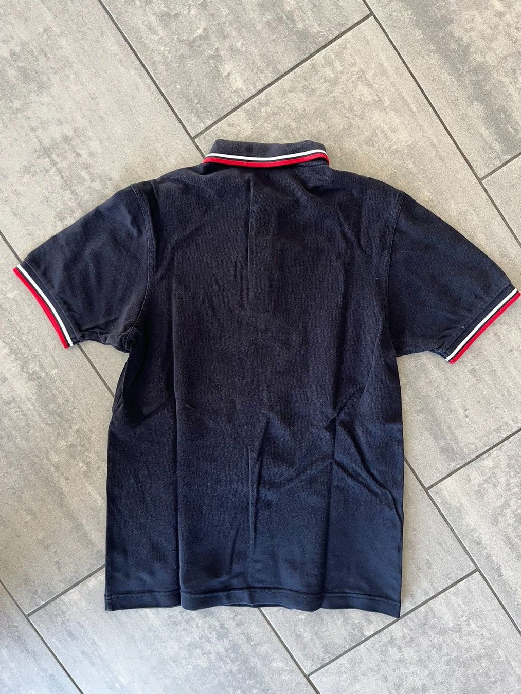 Fred Perry Magliette Polo: FRED PERRY Poloshirt Schwarz – Usato da Otelfingen venduto da Denis_ZH 3