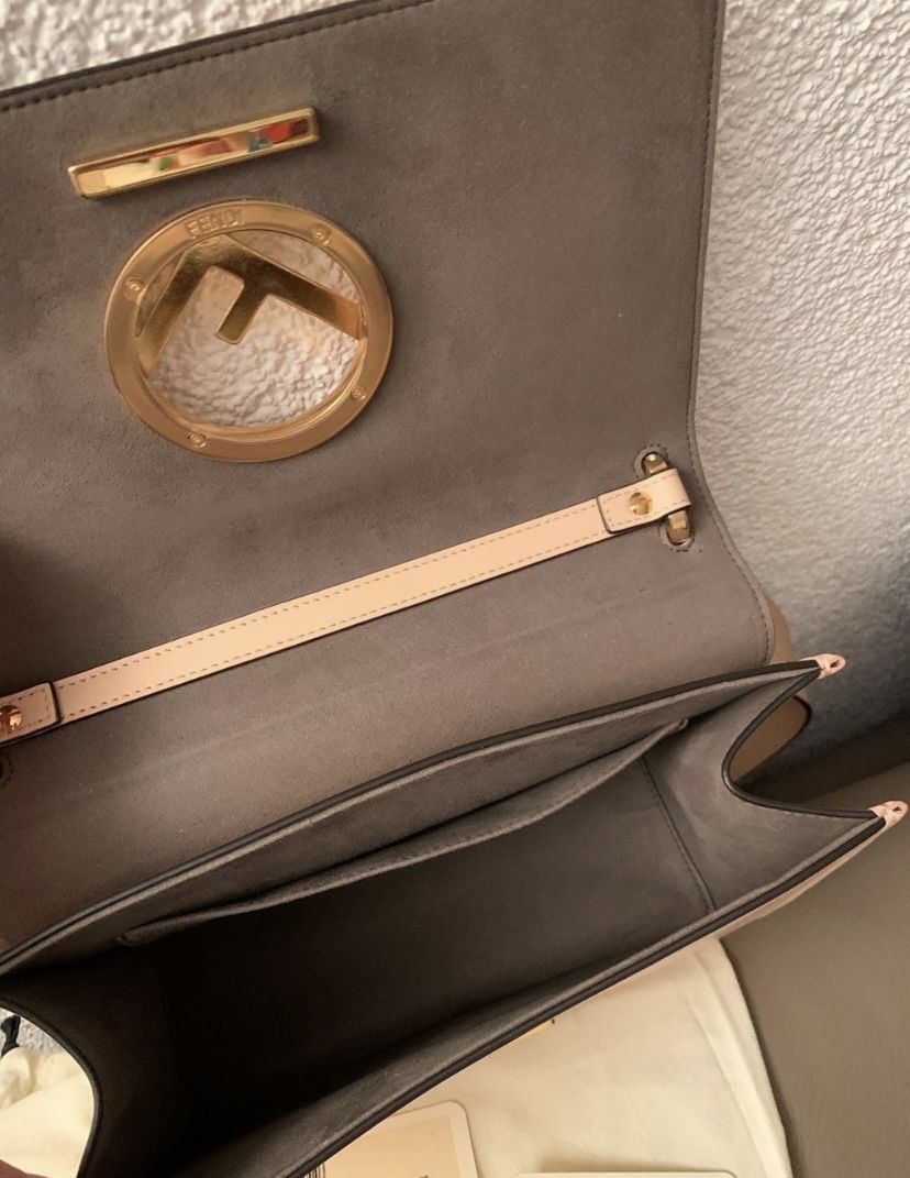 Fendi Taschen für Damen: FENDI Kan 1 medium – Gebraucht aus Triesen von Mond_und_Sterne04 1
