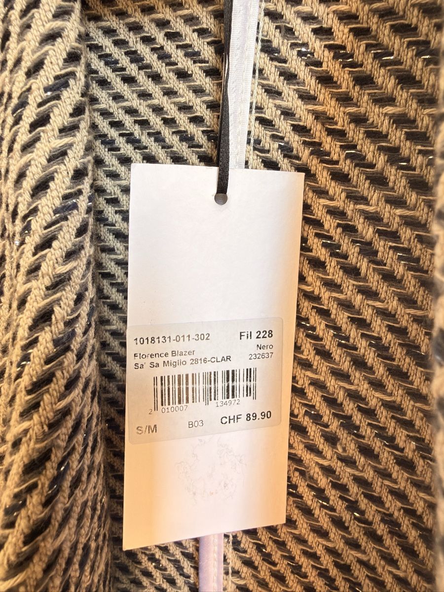 Giacche: Bellissimo Blazer 💫 – Nuovo e nell'imballaggio originale da Bellinzona venduto da bul_mvy5 3