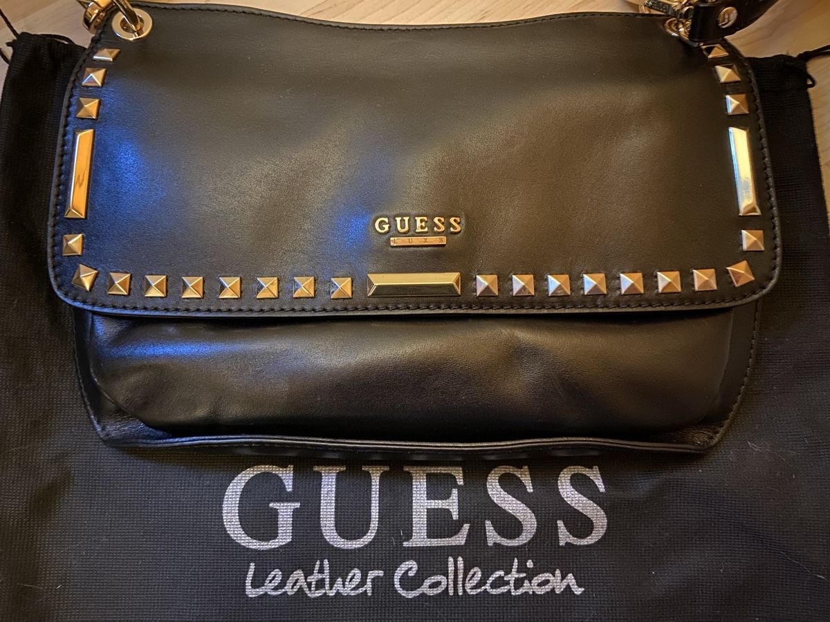 Guess Borse da donna: Guess Leather Collection – Usato da Birmenstorf AG venduto da SlinaPaolo 1