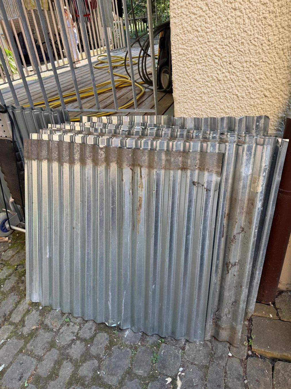 Servierplatten: Wellblech verzinkt – Gebraucht aus Jegenstorf von JD6130R 1