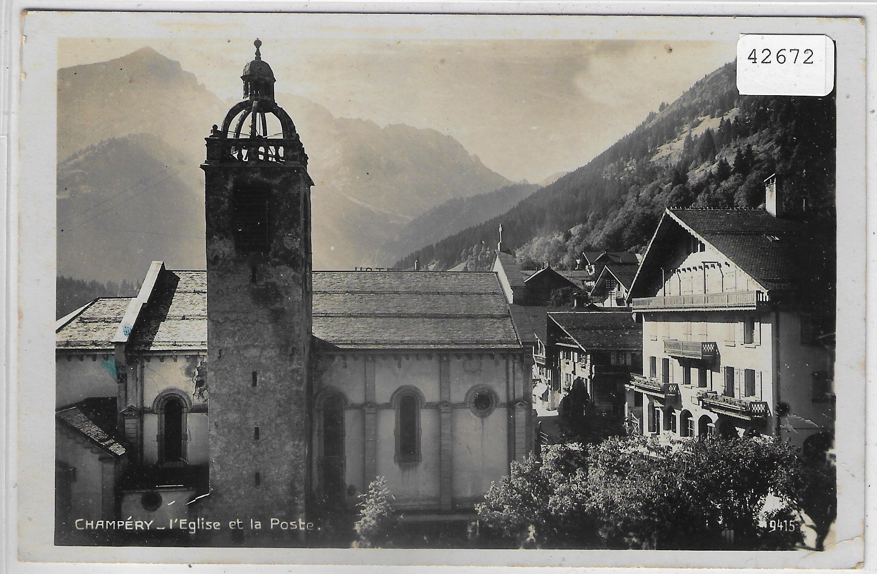 Cartoline postali: Champery - l'Eglise et la Poste – Usato da Ettingen venduto da Kartenplanet