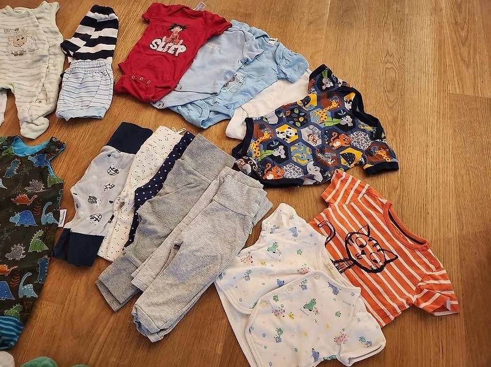 Lots de vêtements: Kleiderpaket in Grösse 56 – D'occasion à Winterthur par kyubi 4