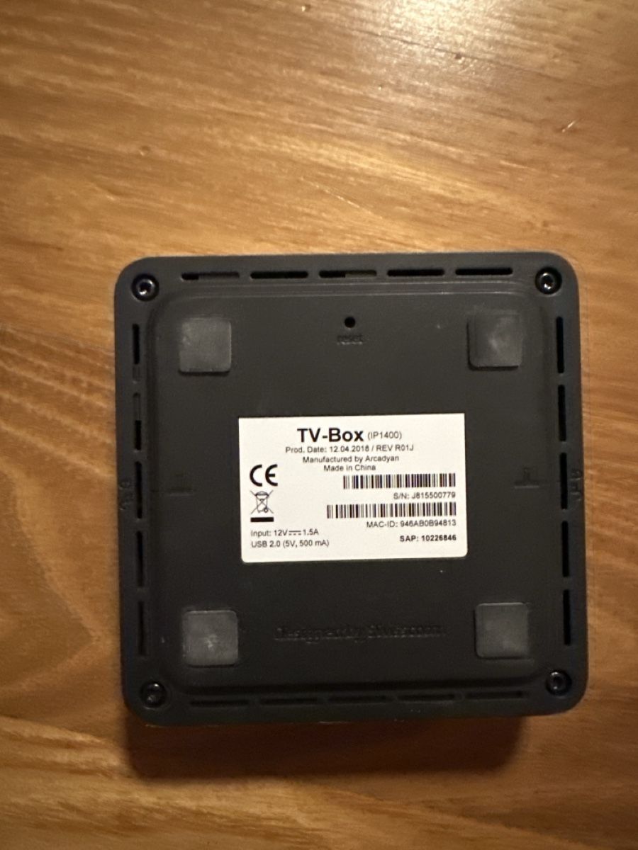 Swisscom Modem & Router: Swisscom Internet-Box 4 weiss (gebraucht) – Usato da St. Gallen venduto da katheroni 2