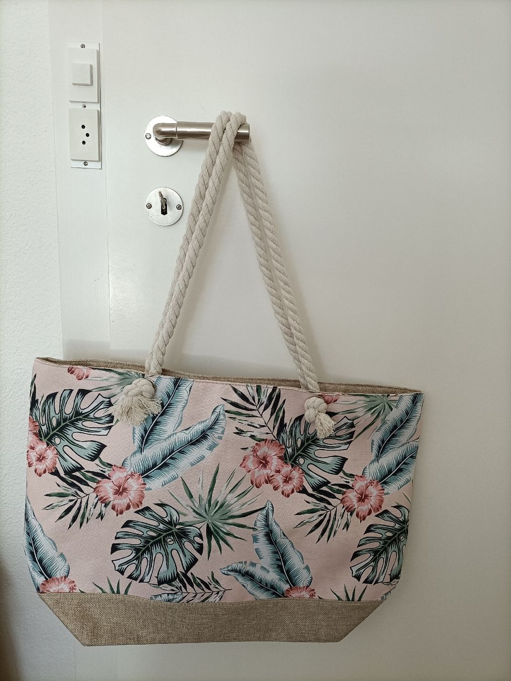 Taschen für Damen: Rosa Badetasche, NEU! – Neu (gemäss Beschreibung) aus Wil SG von MissMillie71