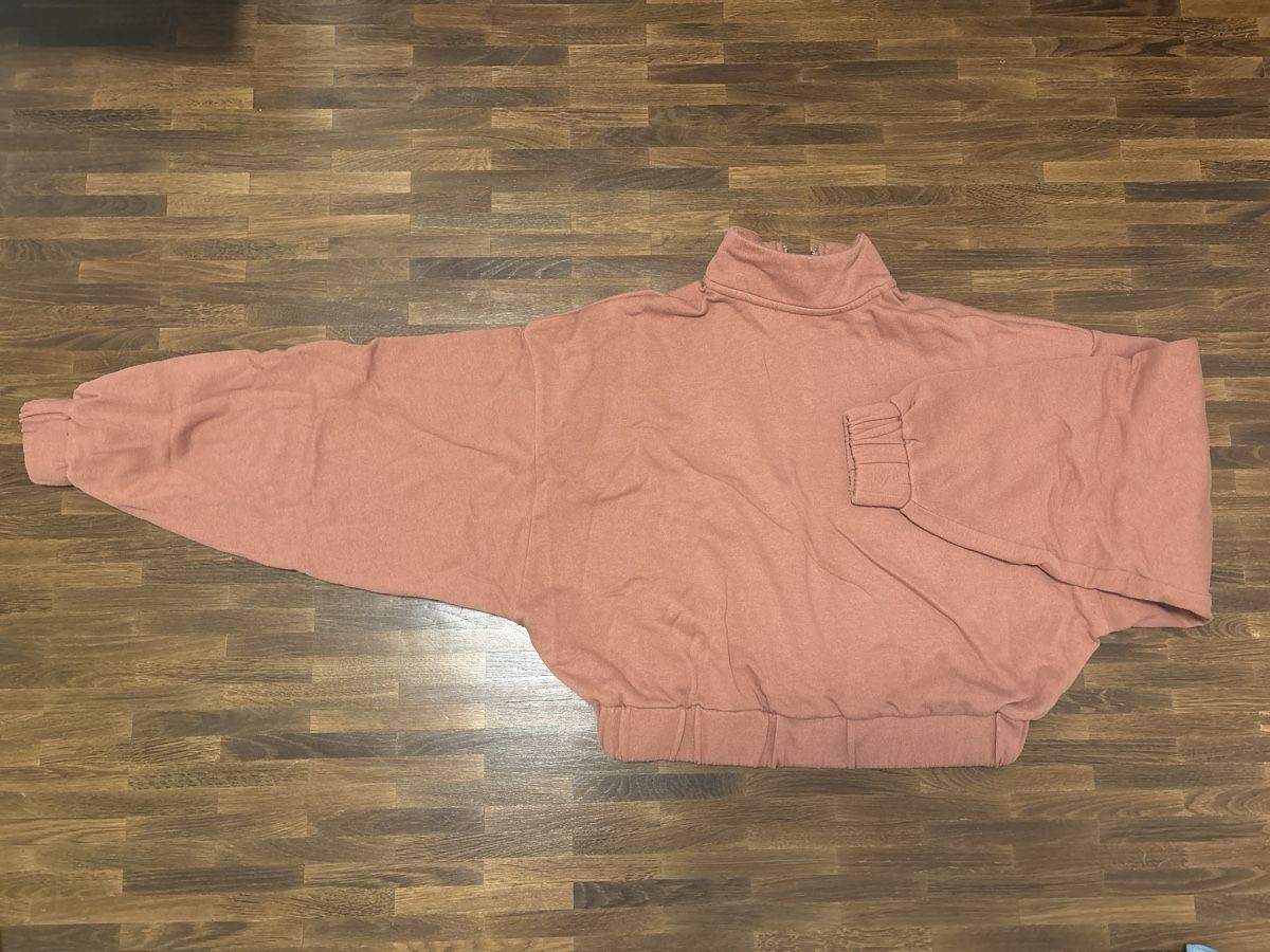 Pullover & Sweatshirts: Damen Pullover rosa Grösse S – Gebraucht aus Hinwil von liviipivii 2
