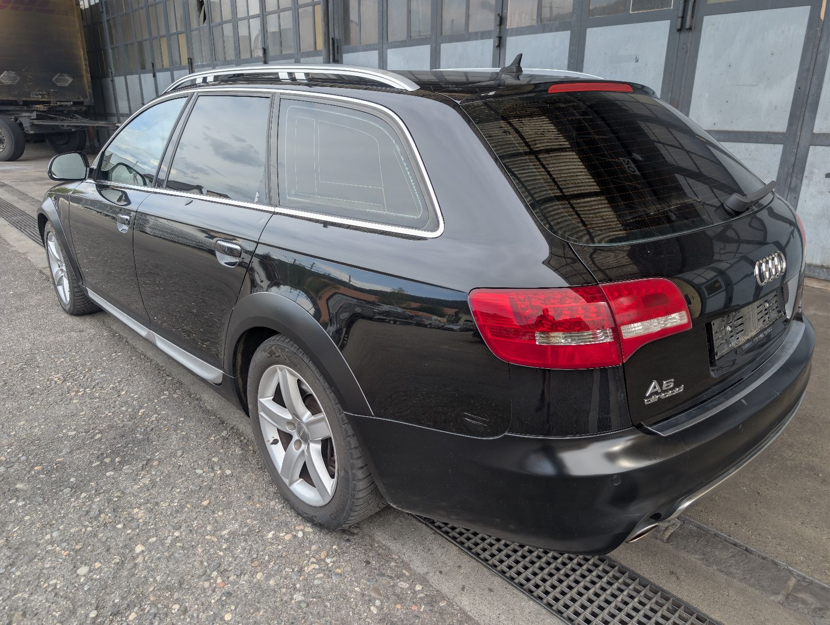 Audi Autos: Audi a6 Allroad 3.0 tdi mit MFK – D'occasion à Rünenberg par All_4_you 3