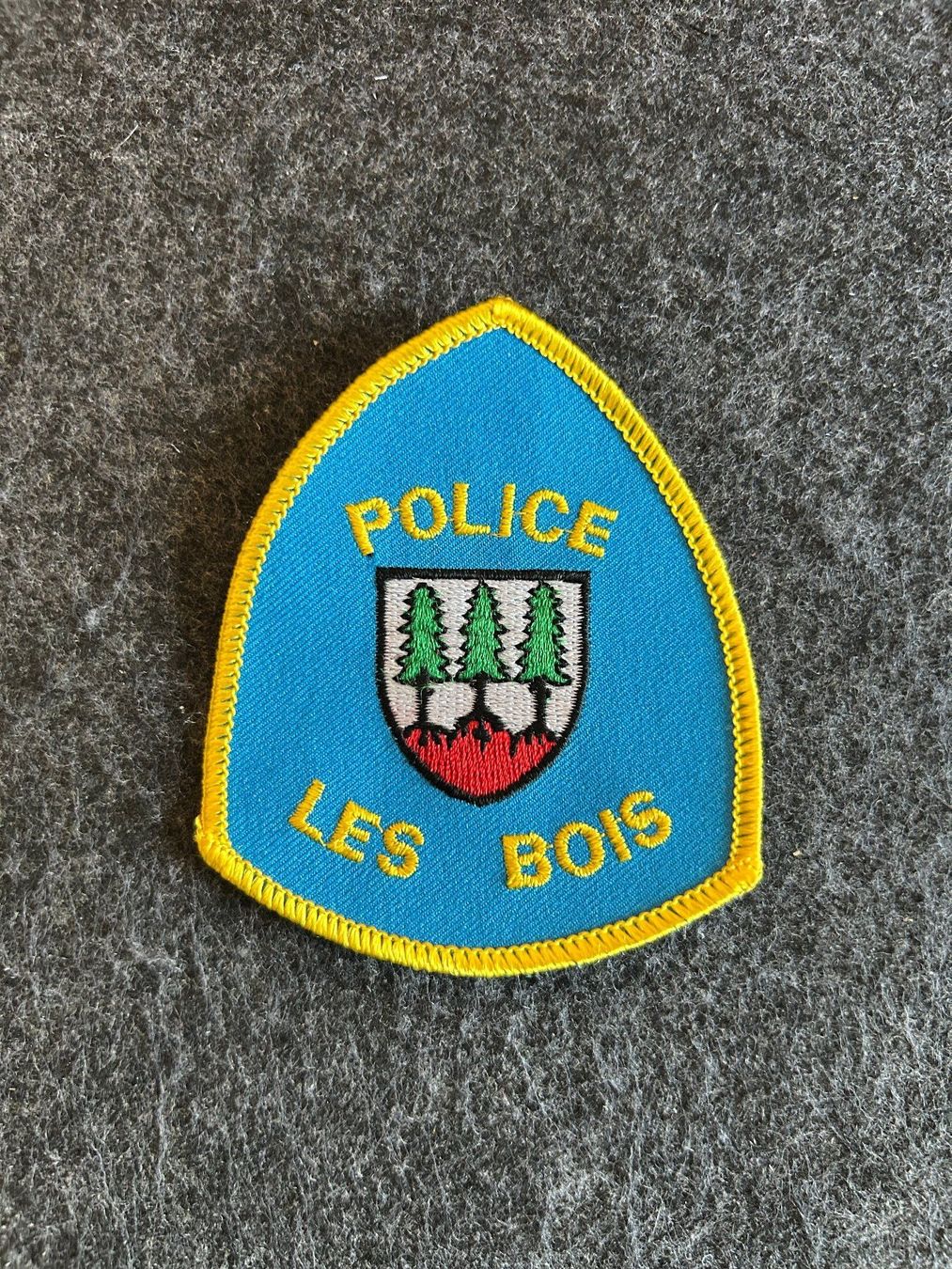 Placchette & Badge: Patch, JU, Police Les Bois – Usato da Berikon venduto da DGC-1995
