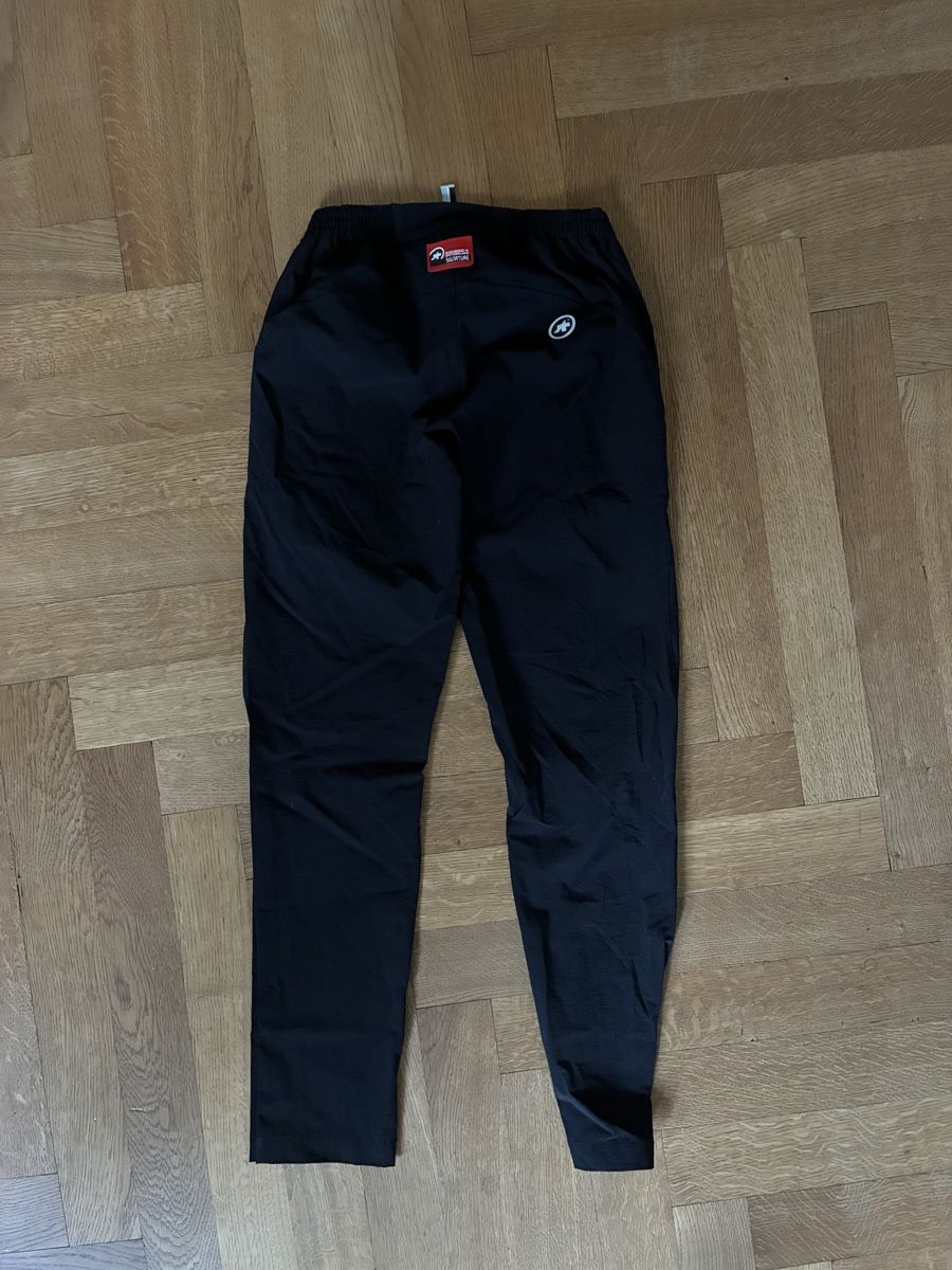 Assos Pantaloni: Assos Hose Grösse S  – Nuovo (secondo la descrizione) da Solothurn venduto da veylo 2