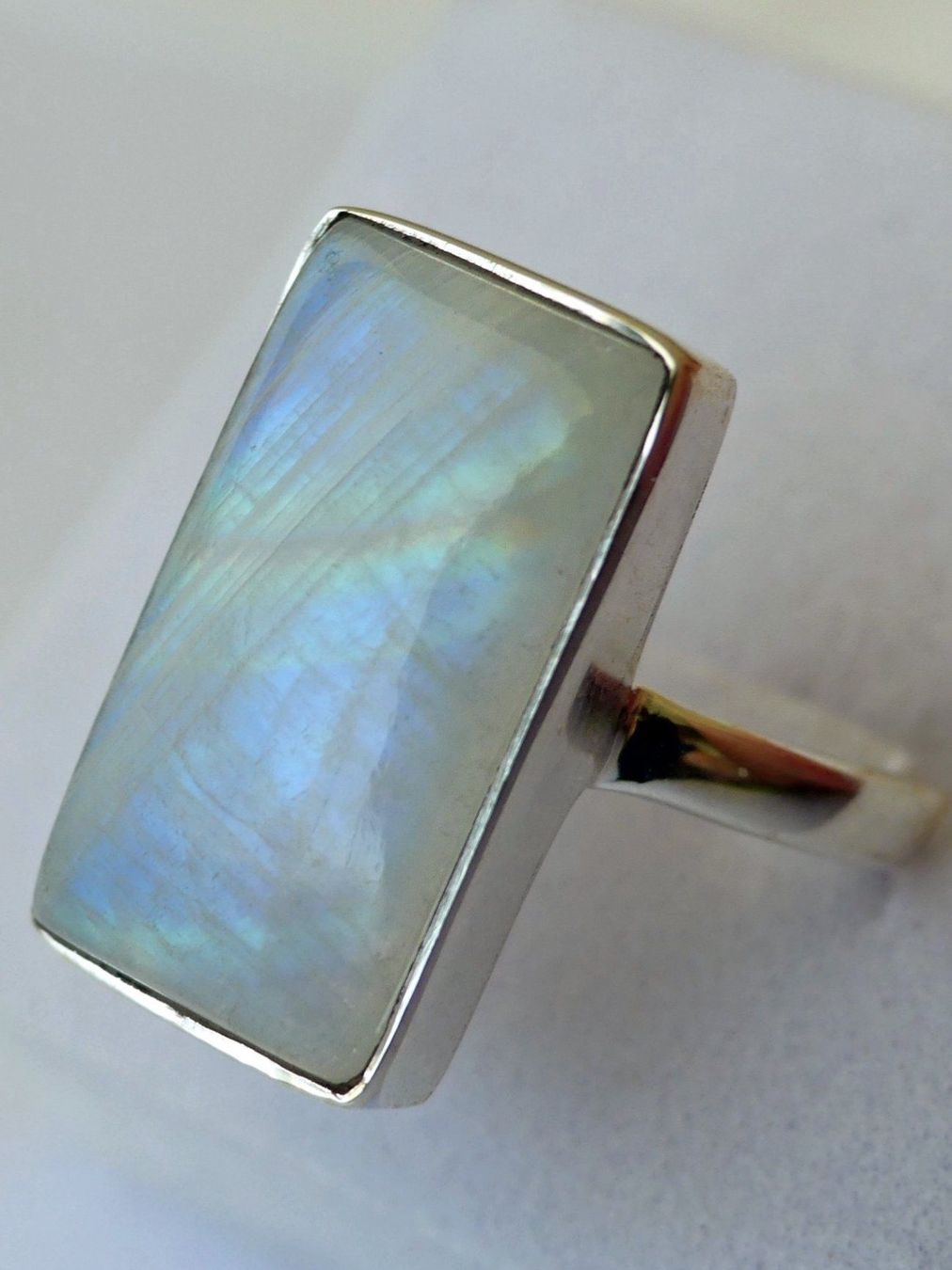Anelli: Ring Silber 925 mit Regenbogen-Mondstein – Nuovo e nell'imballaggio originale da Matten b. Interlaken venduto da kero71 8