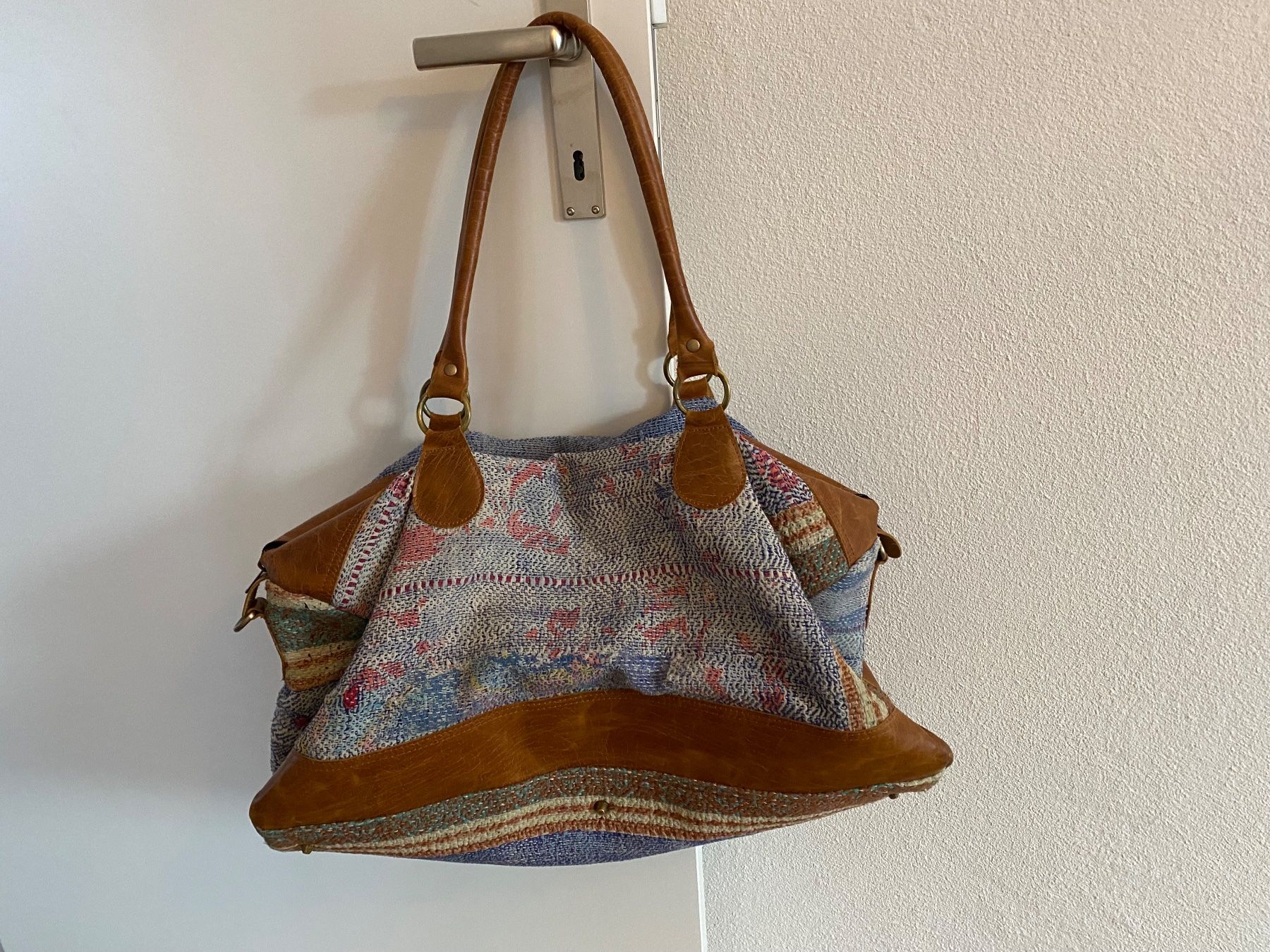 Sacs: Weekender Grosse Tasche Stoff Leder – D'occasion à Killwangen par Fefy