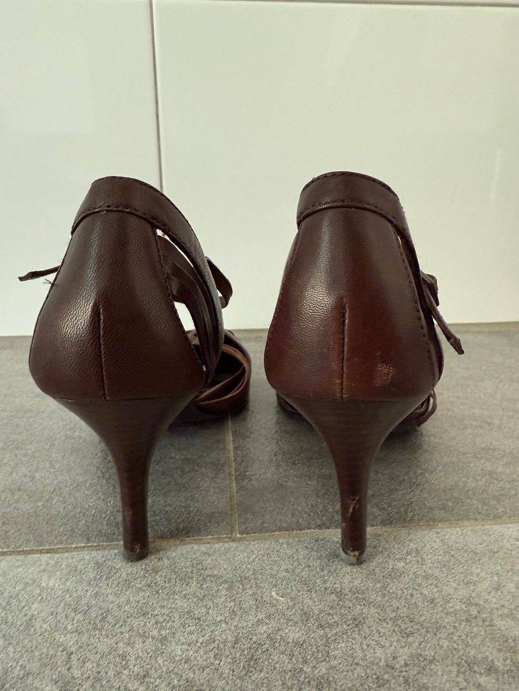 Scarpe da donna: Echtleder Stilettos dunkelbraun – Usato da Oetwil an der Limmat venduto da Prinzaessli123 1