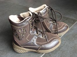 Adorables bottes brunes Geox 21
