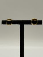 Boucles d’oreilles en or jaune – Design minimaliste