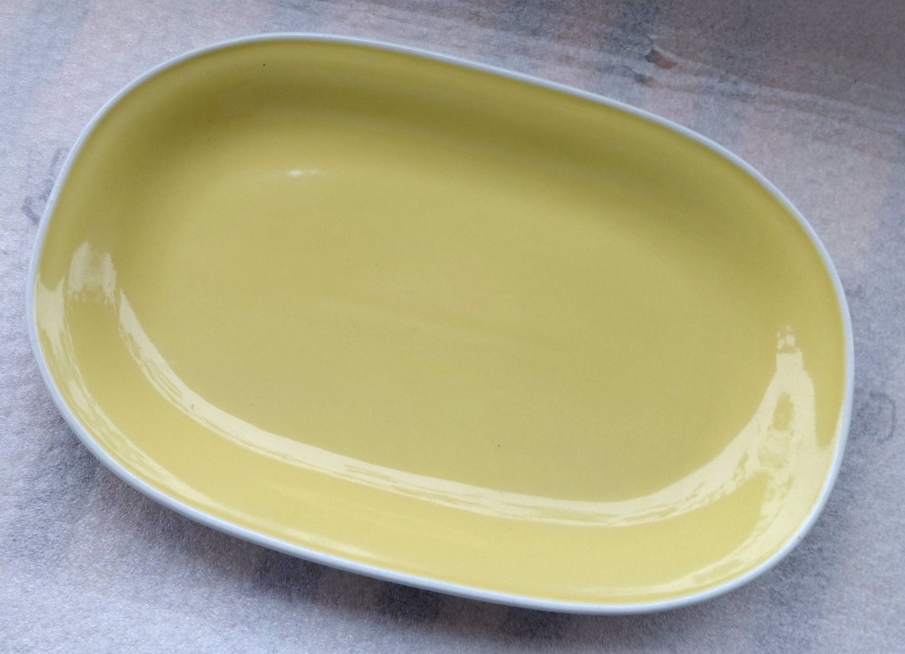 Rössler Piatti di portata: RÖSSLER Große Gelbe Platte 32x20,5cm -J06 – Usato da Morges venduto da vimajes12