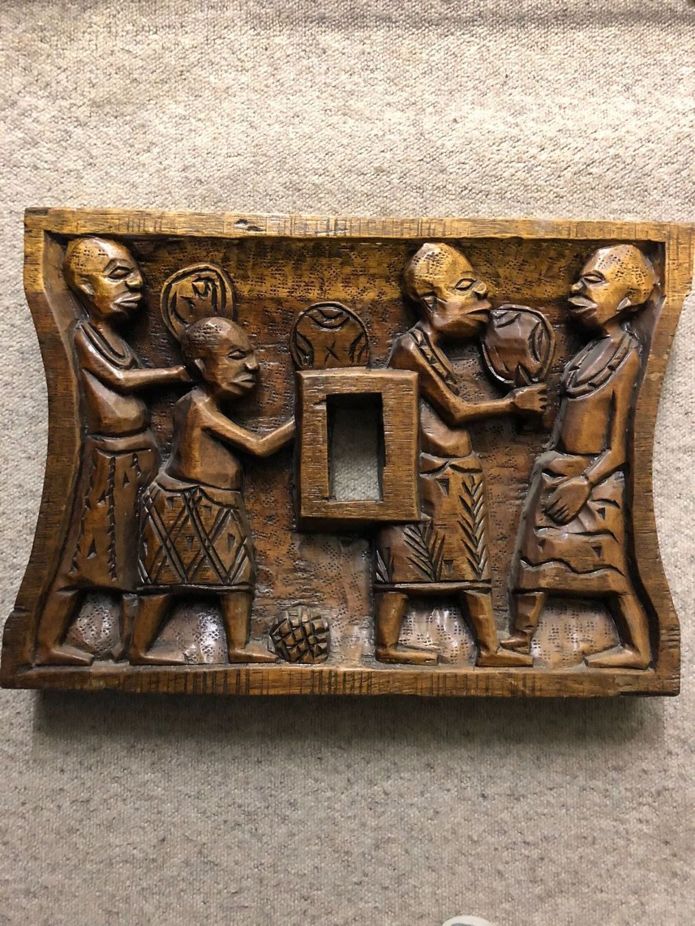 Alle Dekorationen: Einmalig Afrika  Schnitzerei für/als Wand/Tisch122x60x40Holz – Gebraucht aus Oberwil BL von Nikki13 8