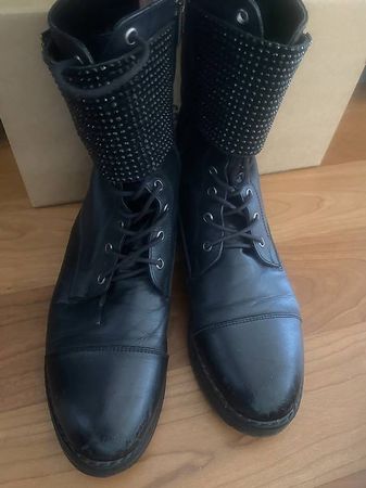 Lederstiefeletten mit Strass, 38