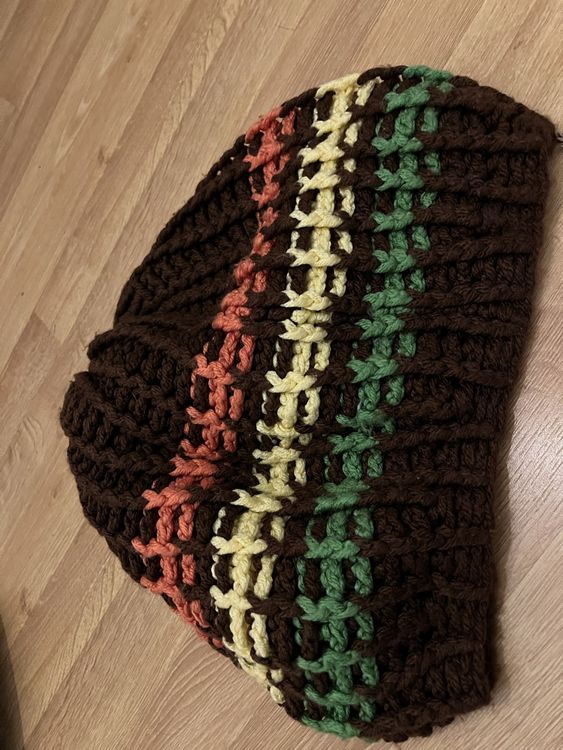 Rasta caps set (Gebraucht) in Rickenbach b. Wil für CHF 20 – mit ...