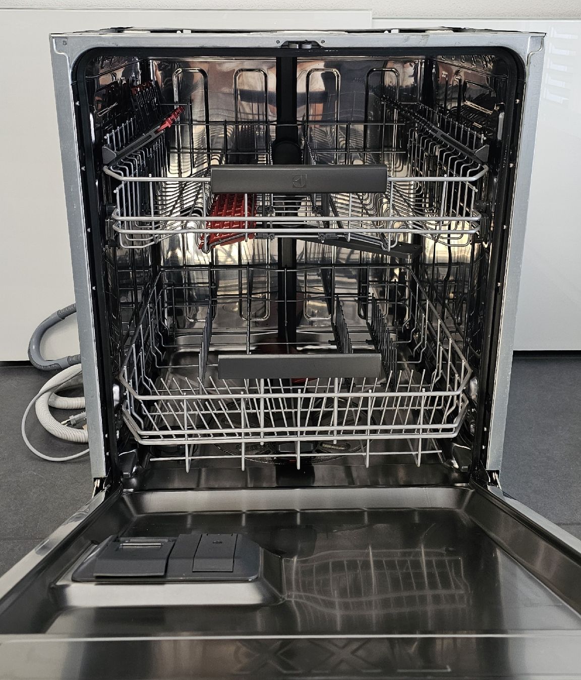 Electrolux Lavastoviglie: Electrolux Geschirrspüler Luxe Euronorm – Usato da Rothrist venduto da PhilipsAurea 2