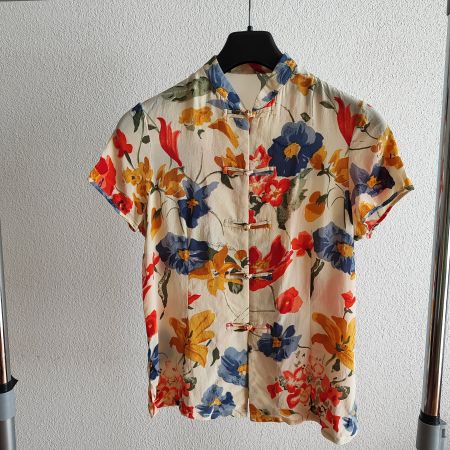 Damenbluse aus Seide