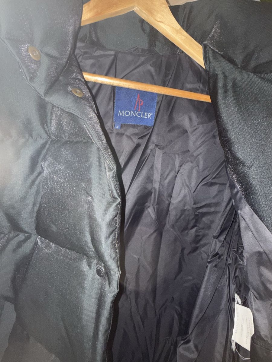 Moncler Jacken: Moncler Jacke Grösse M  – Gebraucht aus Bern von Lia1501 1