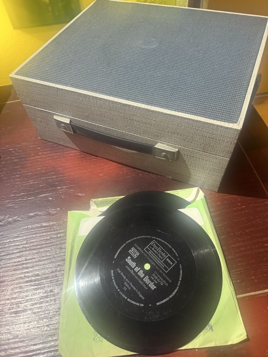 Lenco Giradischi: Vintage Kofferplattenspieler – Usato da Horriwil venduto da Carrera68 2