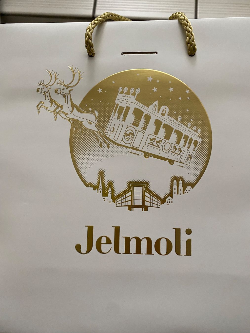 Bücher: Moli & Klara Kinderbuch Jelmoli – Neu und originalverpackt aus Galgenen von Testus 4