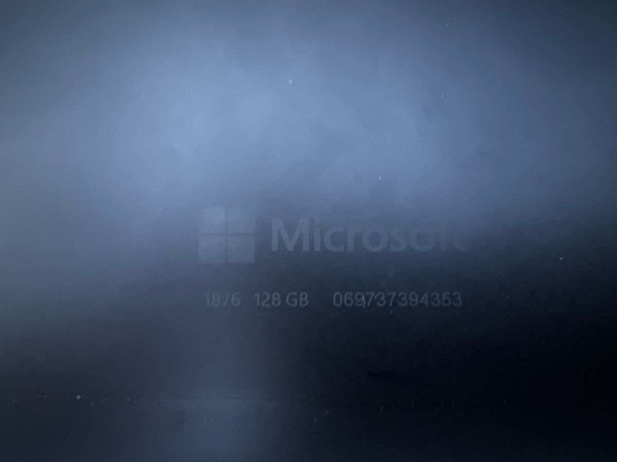 Microsoft Tablet PC: Microsoft Surface Pro X mit 8GB Ram / SQ1 / LTE – Difettoso da Olten venduto da HoYa01 3