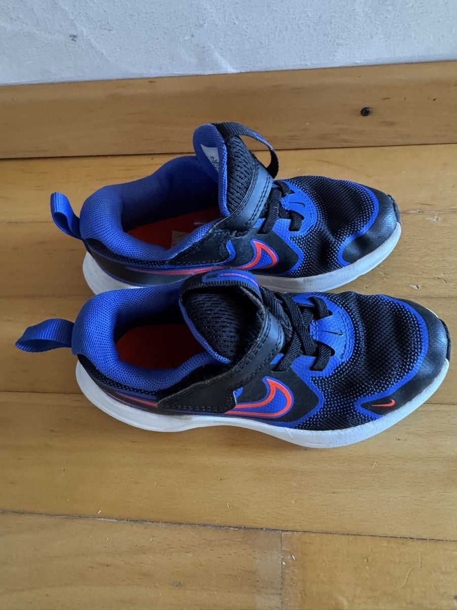 Nike Chaussures garçon: Nike  Kinder-Sneaker in Größe 28  – D'occasion à Ettenhausen TG par phi_2nym 1