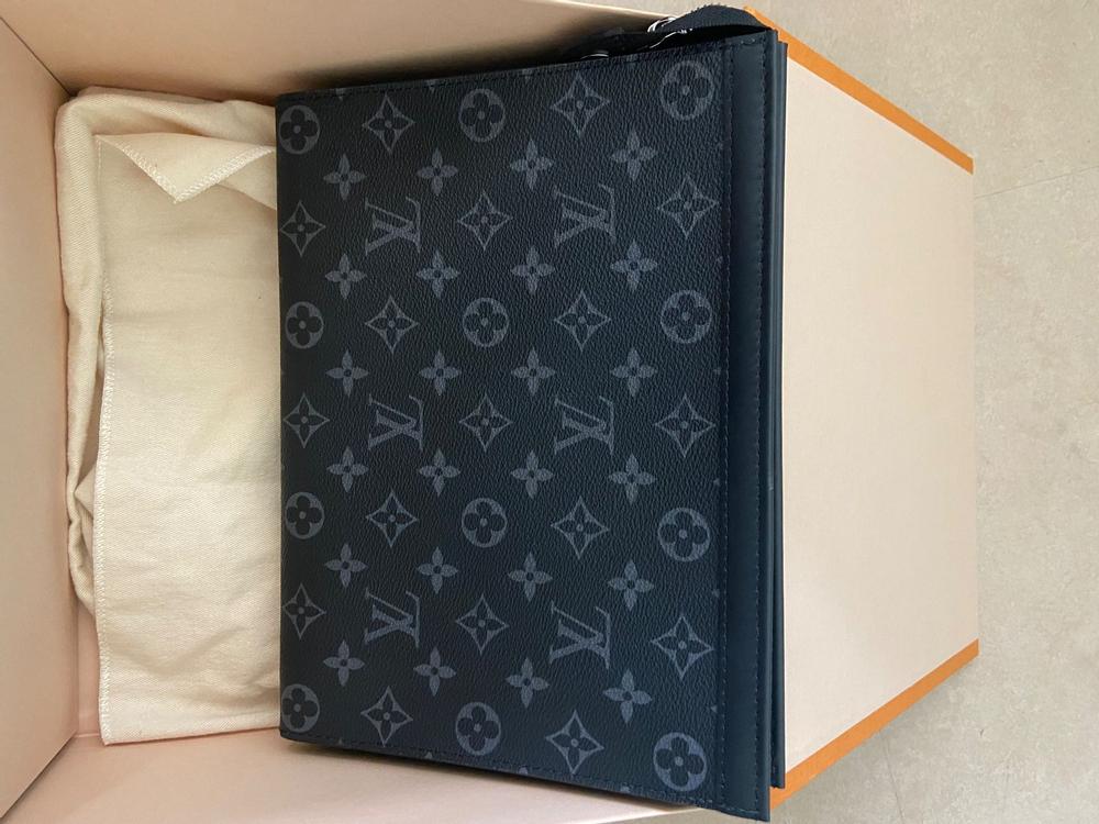 New] Louis Vuitton Pochette Voyage MM M61692  Black and Grey Monogra –  Auction2u Malaysia