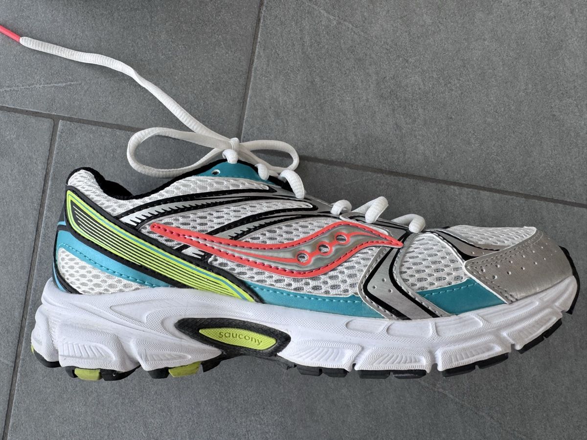 Saucony Scarpe da donna: Saucony Sneaker, Gr. 38 – Nuovo (secondo la descrizione) da Wiesendangen venduto da Biker39 2