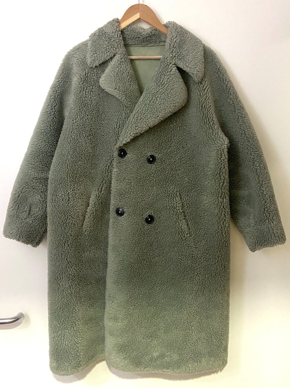 Le Temps Des Cerises Cappotti: Manteau réversible "Le temps des Cerise" – Usato da Zürich venduto da len_kn6k