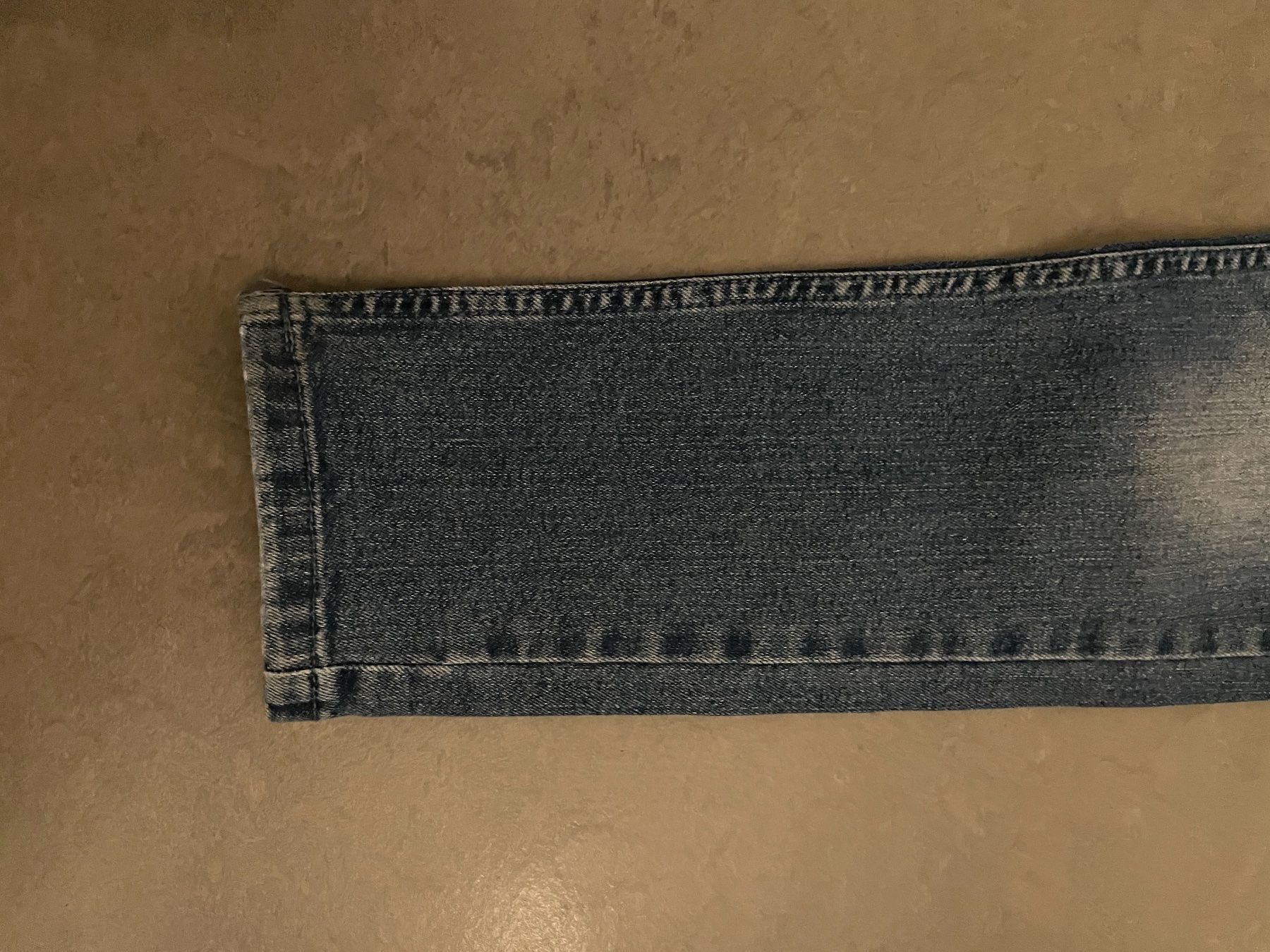 Pantaloni: Jeans – Nuovo (secondo la descrizione) da Zürich venduto da Ivona3 3