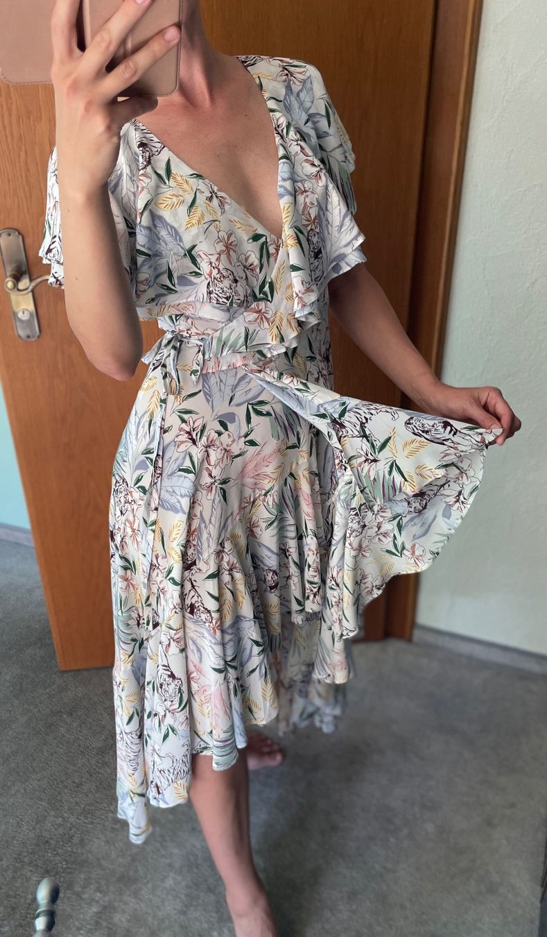 Maje Kleider: Maje Kleid – Neu (gemäss Beschreibung) aus Immensee von ole_j97w 2