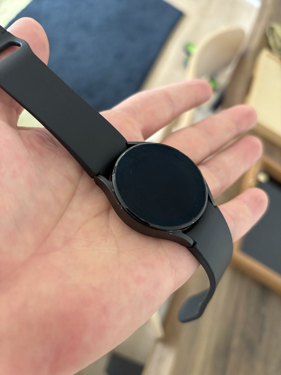 Samsung Smartwatch: Samsung Galaxy Watch 4  – D'occasion à Trimbach par fro_2ztm 2