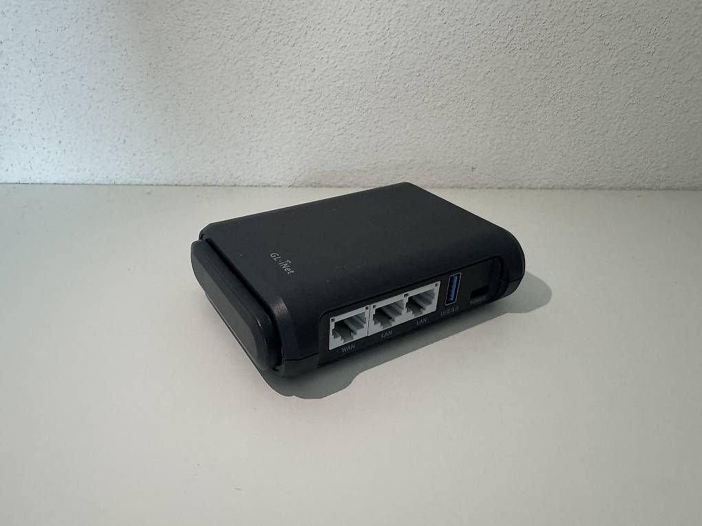 Modems & Router: Travel Router GL.inet Slate Plus GL-A1300 – Gebraucht aus Zürich von der_kay 1