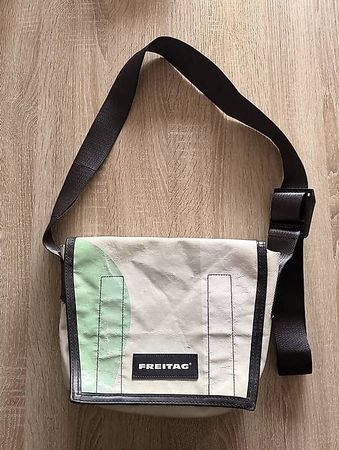 Borsa Freitag